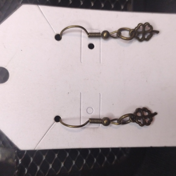 Teeny Tiny Mini Bronze 4 Leaf Clover 🍀 Earrings - Picture 2 of 3